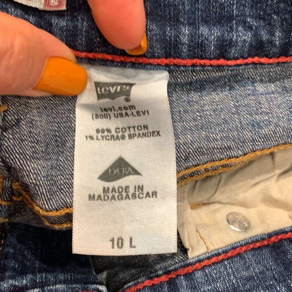 Levi’s Relaxed Boot Cut Jeans - Picture 7 of 7